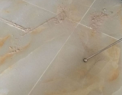 麻章瓷砖空鼓维修公司分享粘合剂选择不当在瓷砖铺贴过程中可能导致以下问题